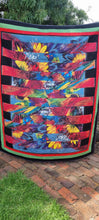 Load image into Gallery viewer, Abstract lorikeet throw quilt